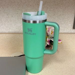 Stanley 30oz Quencher